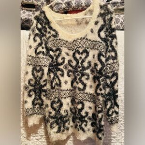 Nurture by Lamaze Black and White Patterned Sweater